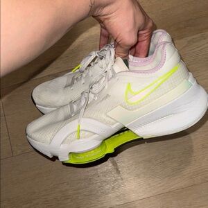 Nike women’s superrep